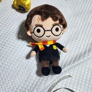HUCKLEBERRY HARRY POTTER EUC 11" STUFFED HARRY POTTER STUFFIE COLLECTIBLES